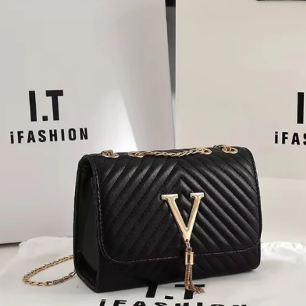 Fashion Heart Pattern PU Leather Shoulder Bag for Women - Waterproof Chain Decor Crossbody Bag